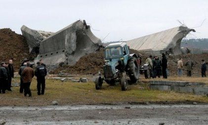 格魯吉亞拆除蘇軍紀念碑 爆破時兩人死亡(圖)