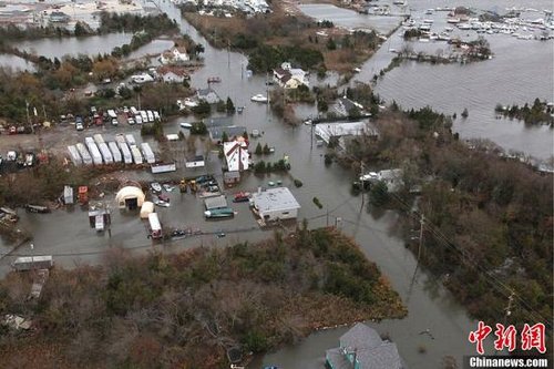 颶風已致美55人遇難 紐約39年來首次取消萬圣節(jié)游行