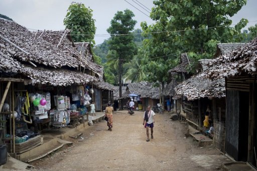 泰國(guó)難民營(yíng)大火已致45人死數(shù)百住宅被燒為灰燼