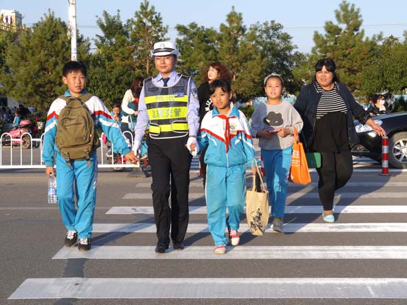 中高考期間考點周邊福州交警將設(shè)“護學(xué)崗”